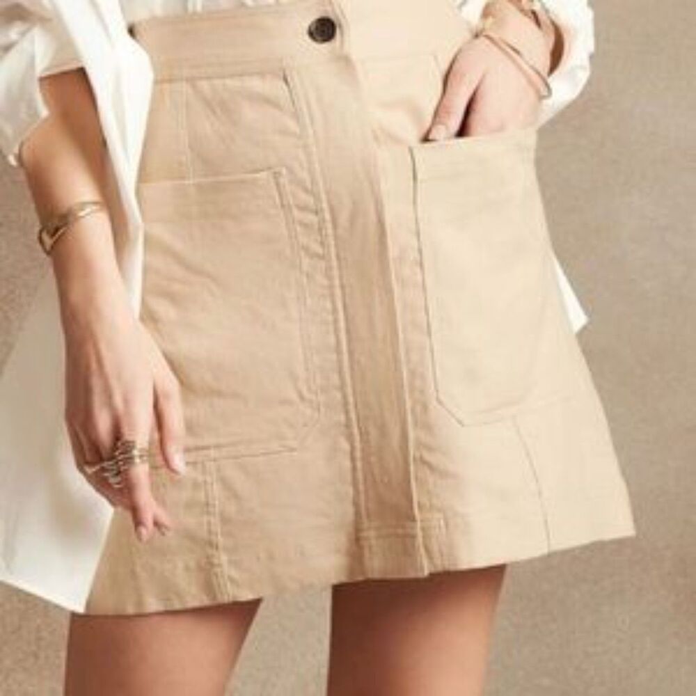 Banana Republic Factory | Linen blend tan mini skirt | Size 8
